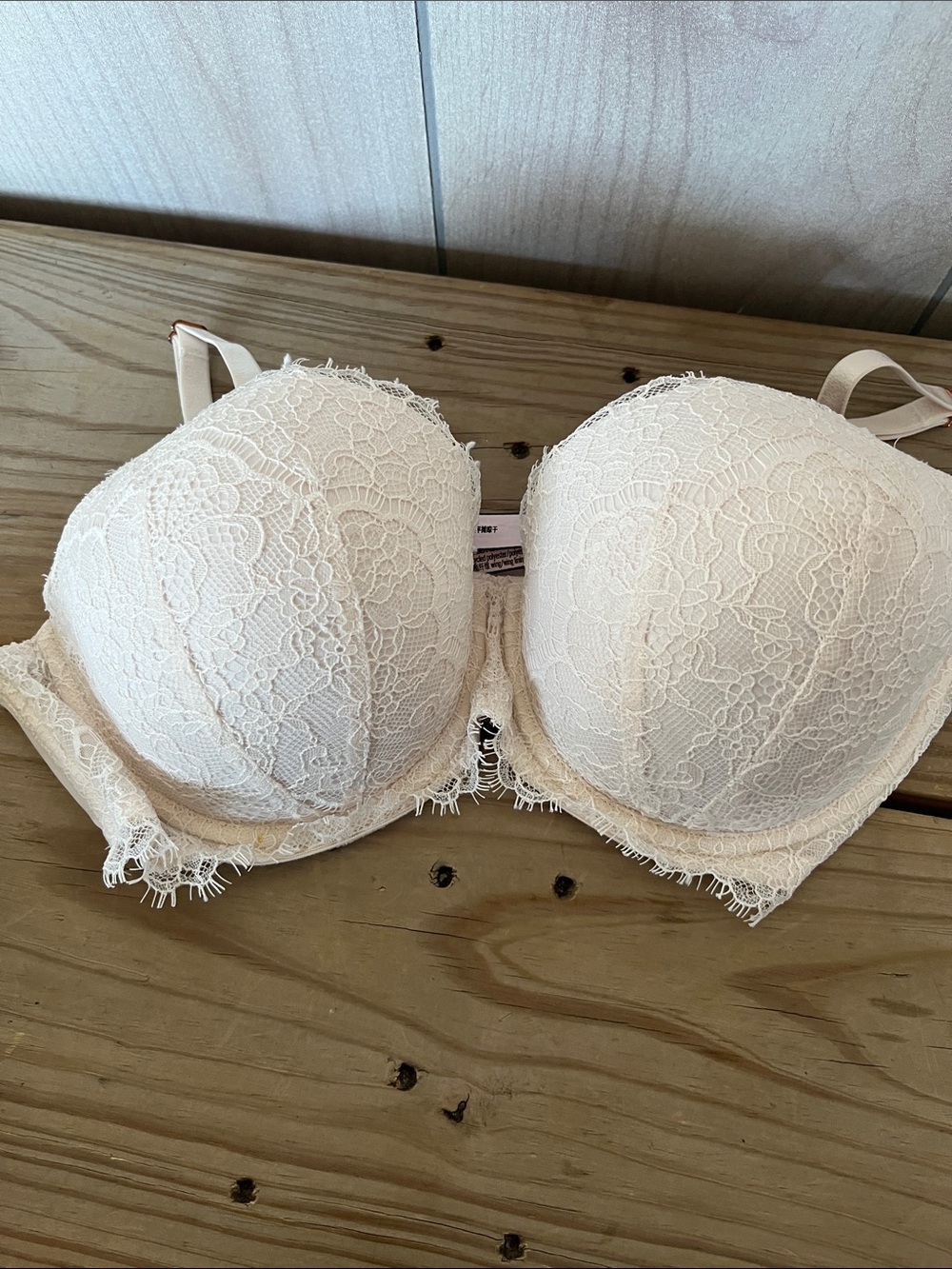 PINK Victoria's Secret Lace Push-Up Bra - Cream